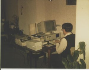 13. Commodore 128